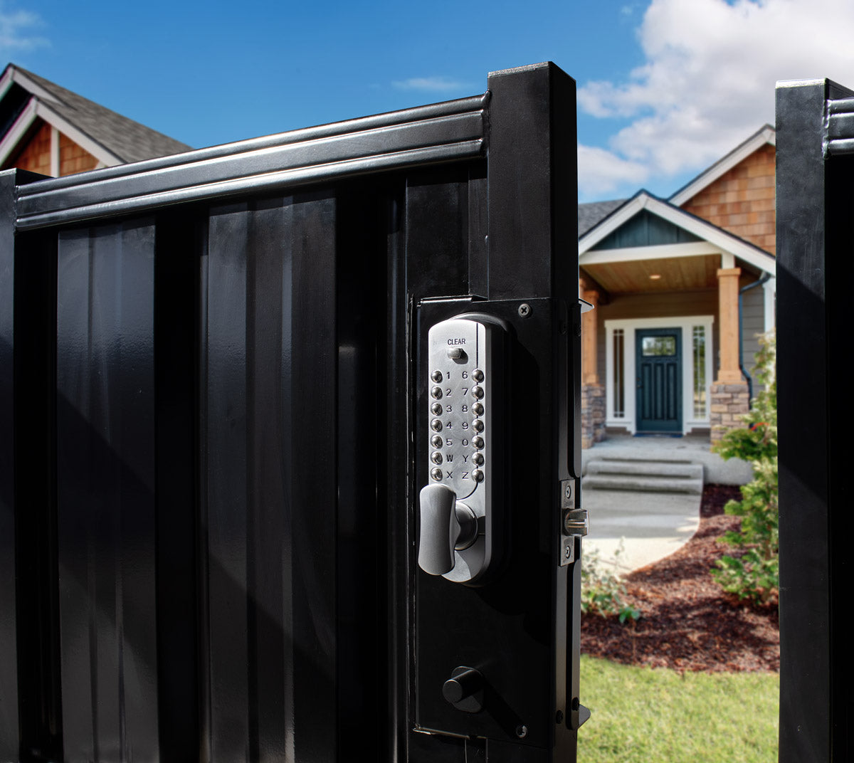 Carbine GateGuard Mounting Box for CDL7-HD Mechanical Digital Locks – Black